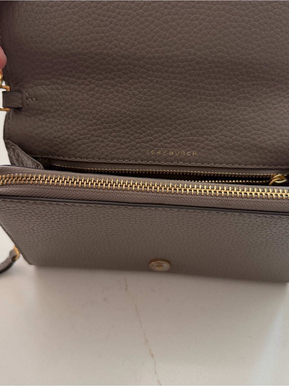 Tory Burch Pebbled Leather Crossbody Wallet - Taupe Gray - Picture 5 of 6